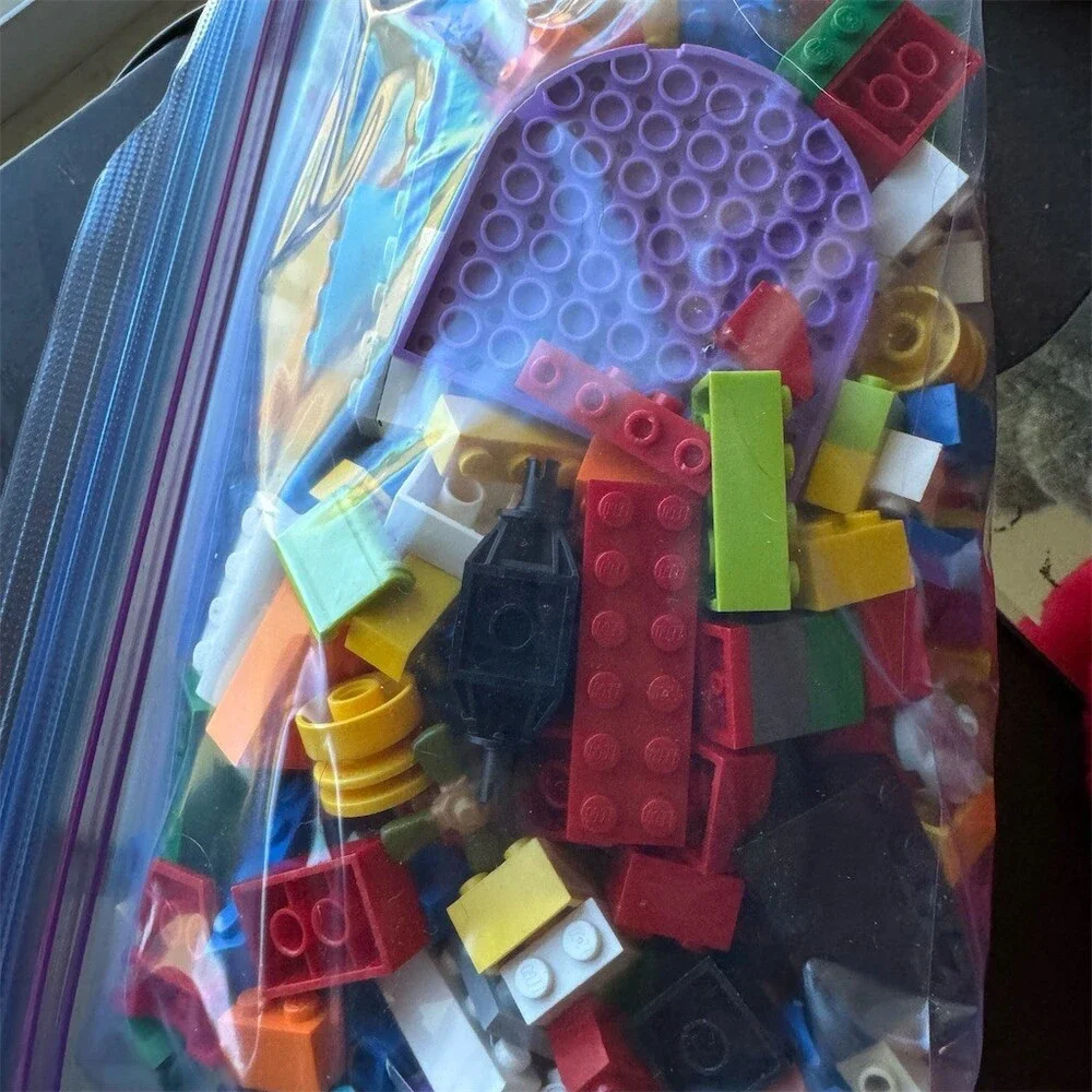 LEGO Mixed Bulk Lot Assorted Bricks & Pieces Multicolor 1 lb 3.3 oz